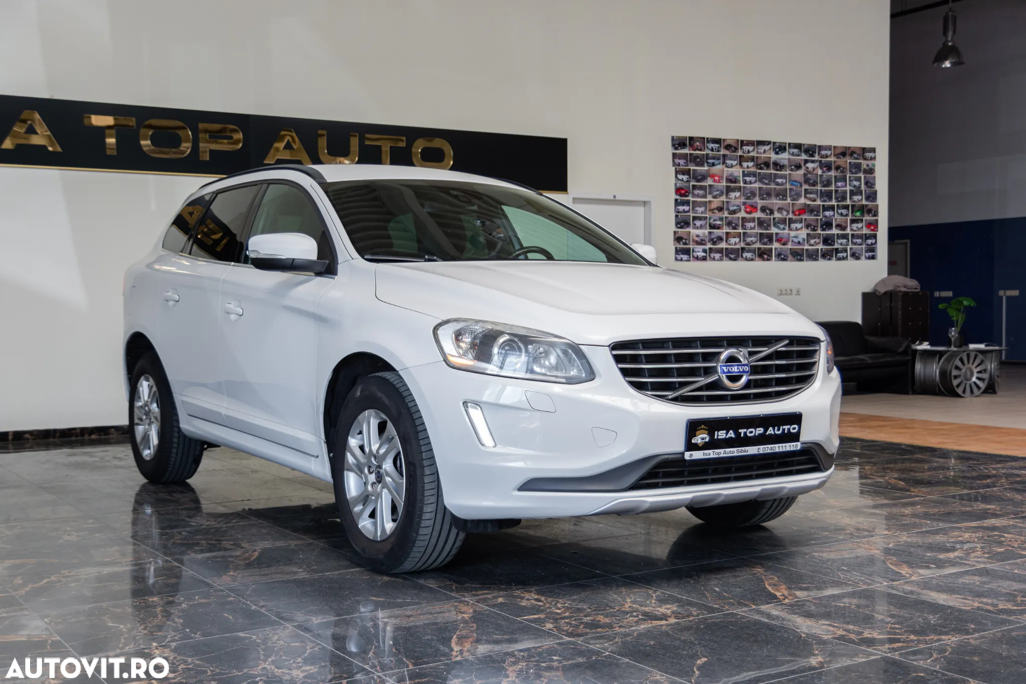 Volvo XC 60 D4 AWD Momentum - 20