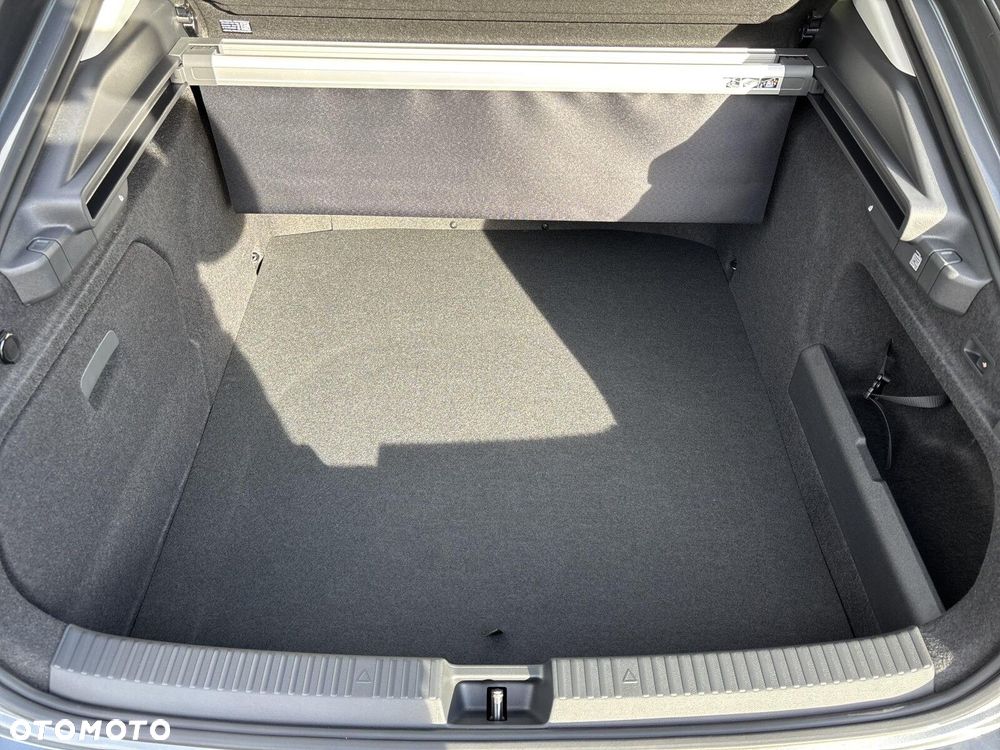 Skoda Superb 1.5 TSI L&K DSG - 17