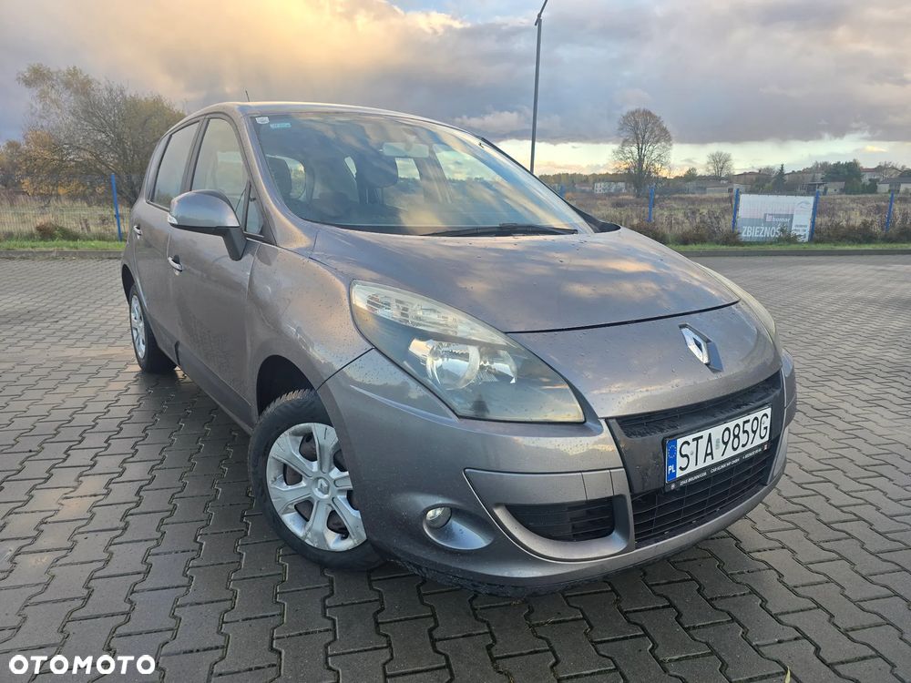 Renault Scenic 1.6 16V 110 Authentique - 2