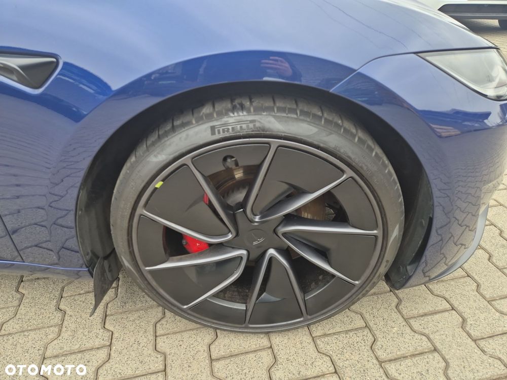 Tesla Model 3 Performance AWD - 17