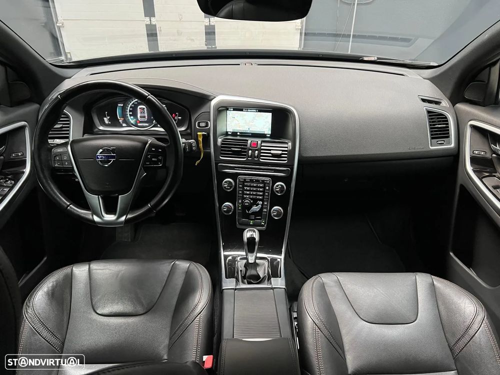Volvo XC 60 2.0 D4 Inscription - 3