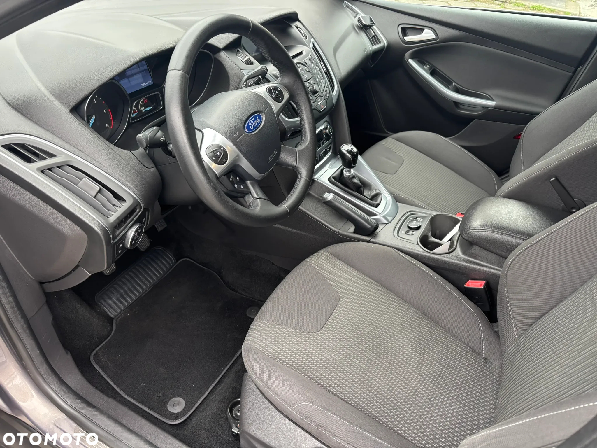 Ford Focus - 4