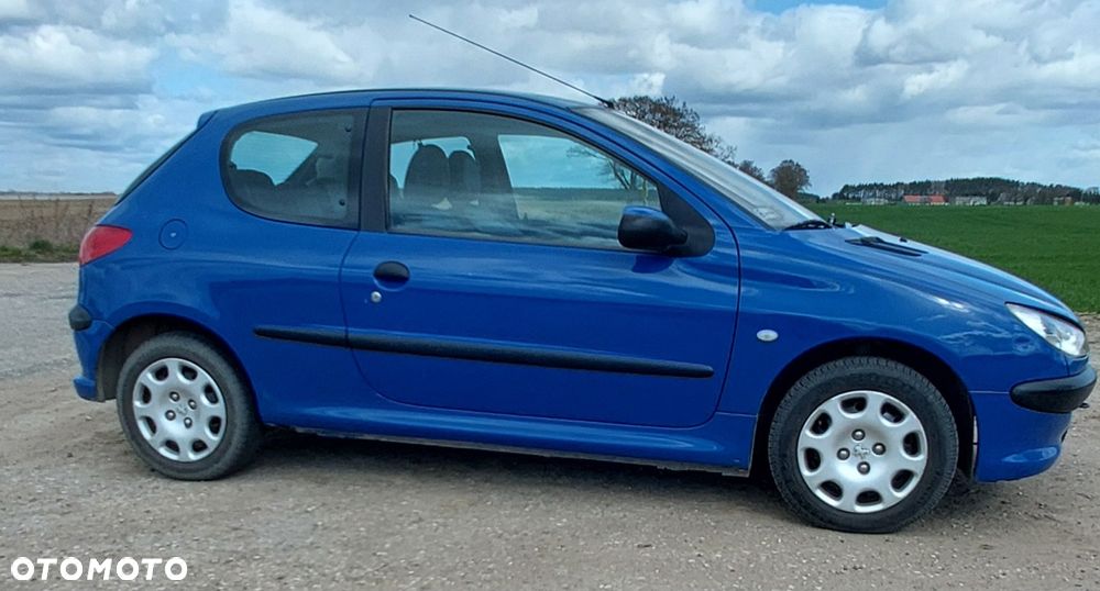 Peugeot 206 - 2