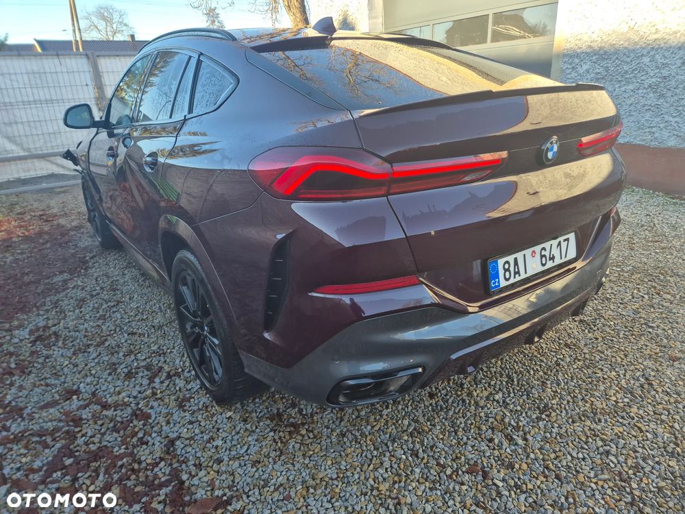 BMW X6 xDrive40i - 6