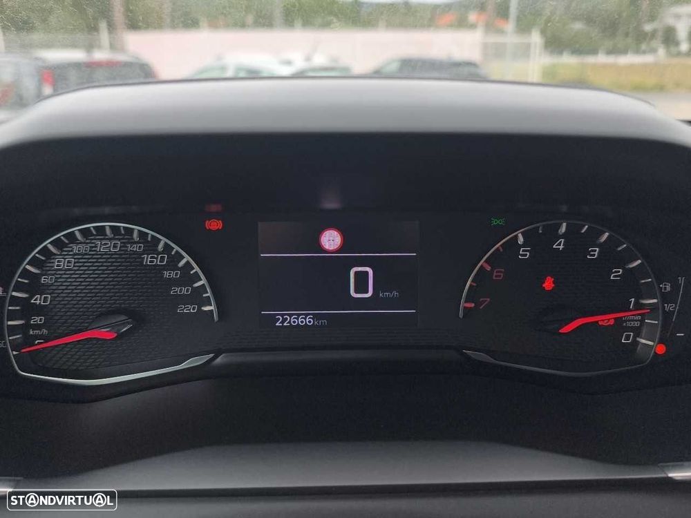 Peugeot 208 1.2 PureTech Style - 14