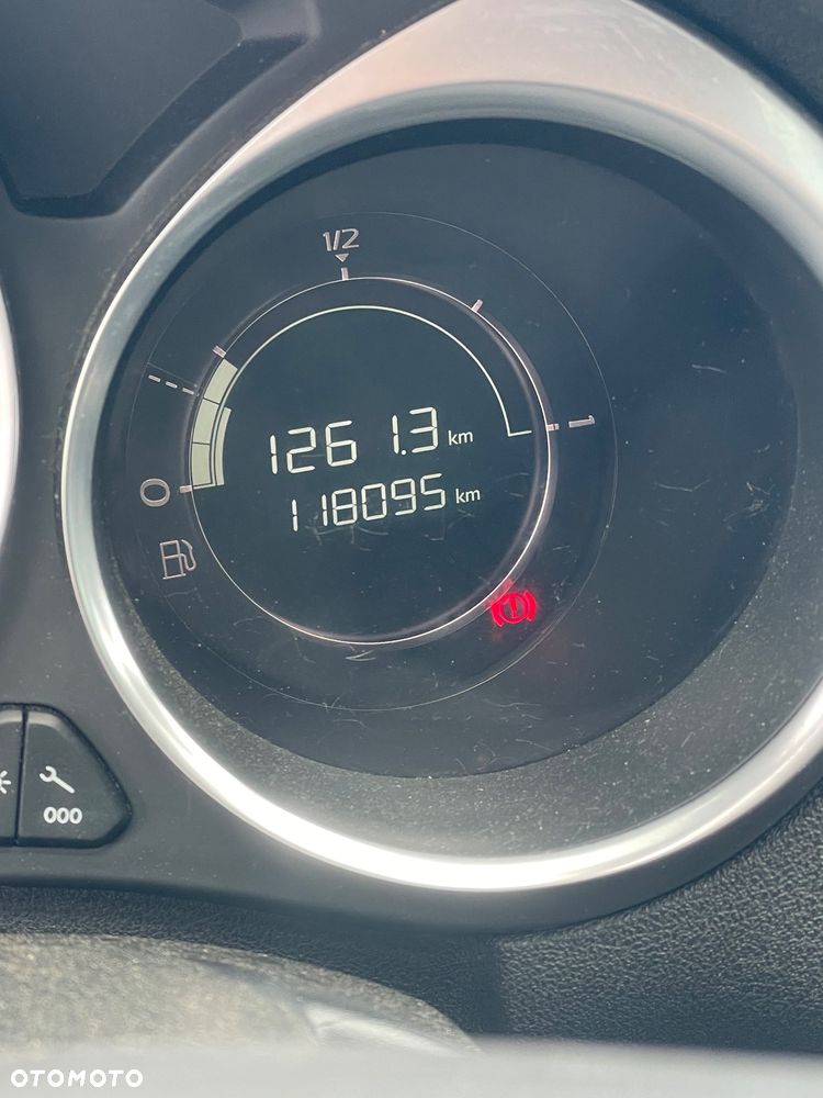 DS Automobiles DS 4 - 8