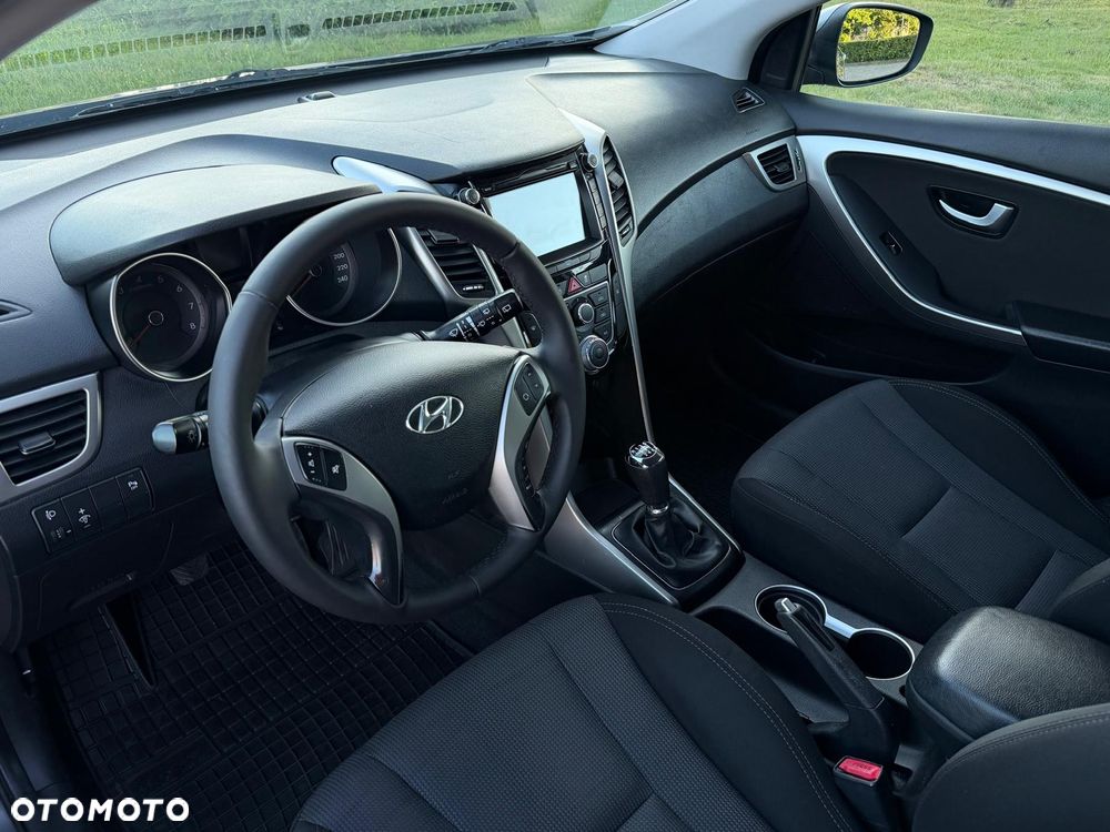 Hyundai i30 1.4 Premium - 5