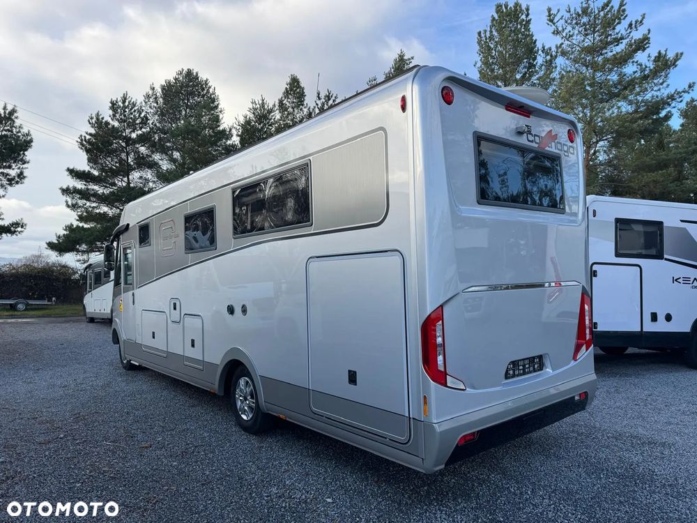 Carthago Liner for Two Iveco I 53L - 4