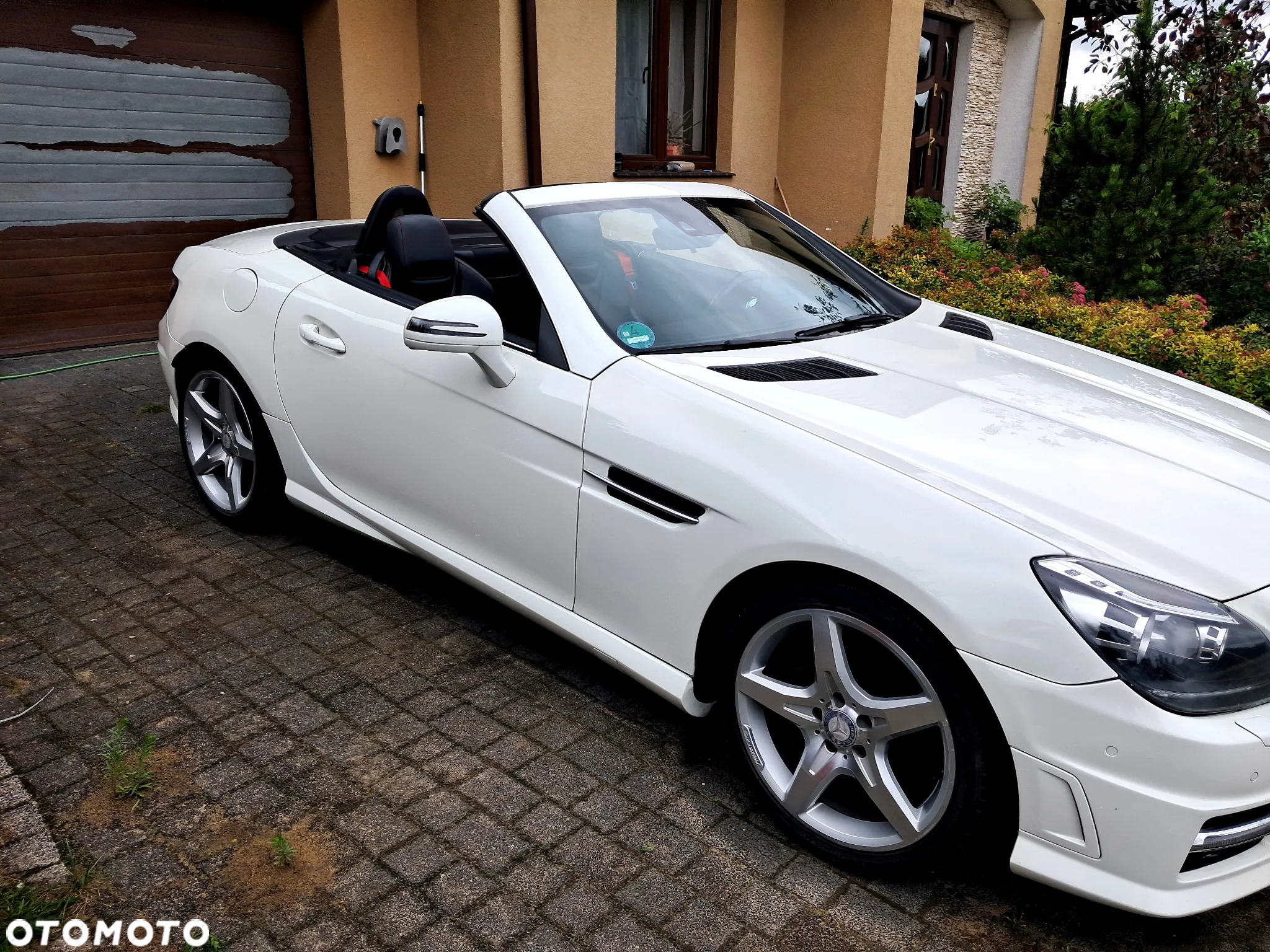 Mercedes-Benz SLK 250 CGI - 2