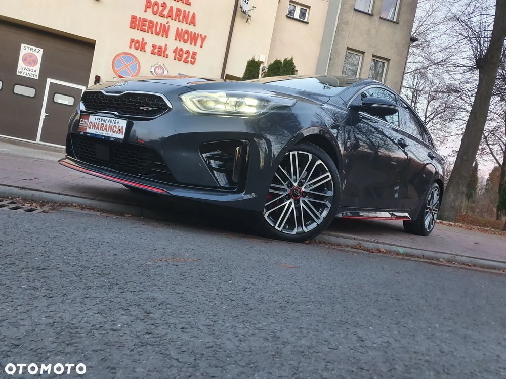 Kia ProCeed 1.6 T-GDI GT DCT - 4