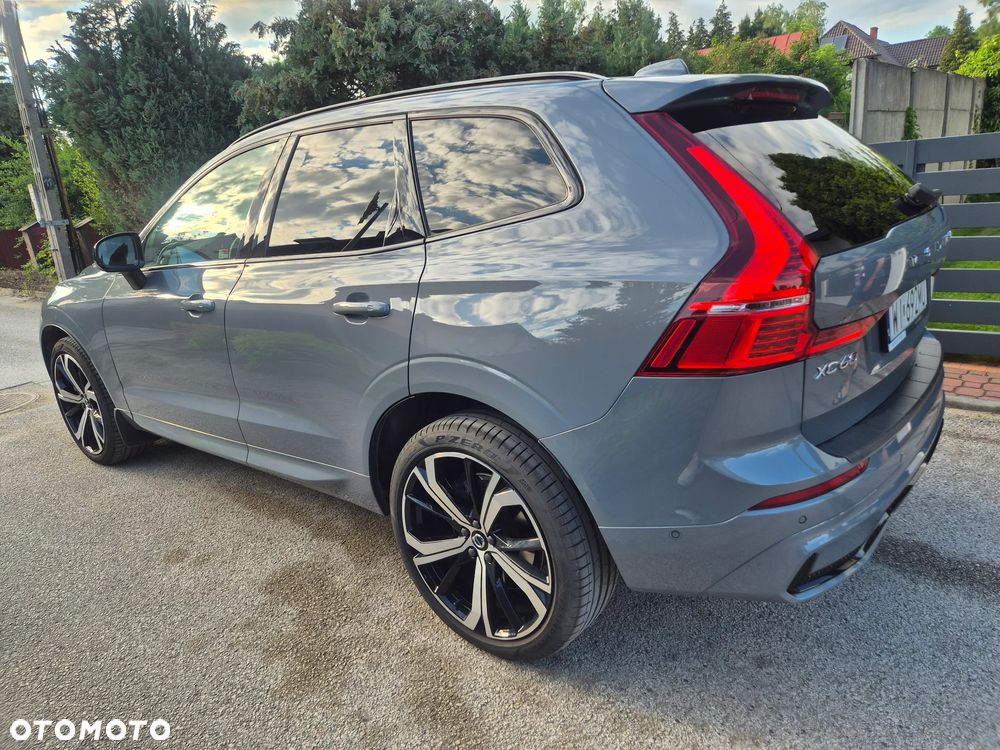 Volvo XC 60 B4 D AWD Plus Dark - 8