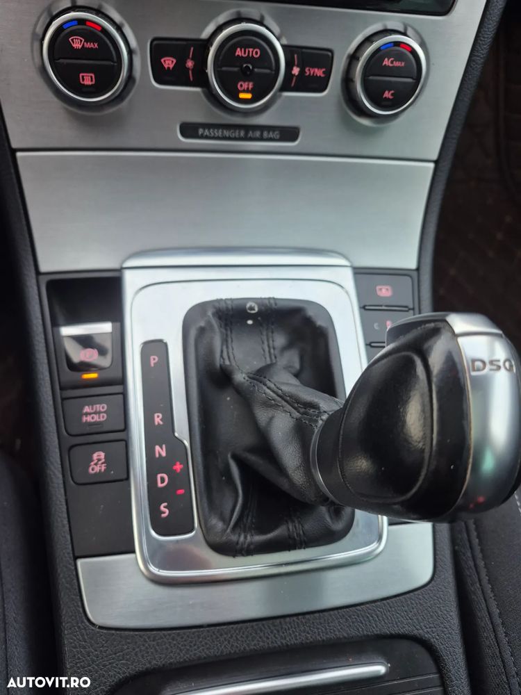 Volkswagen Passat CC 2.0 TDI DPF DSG - 35