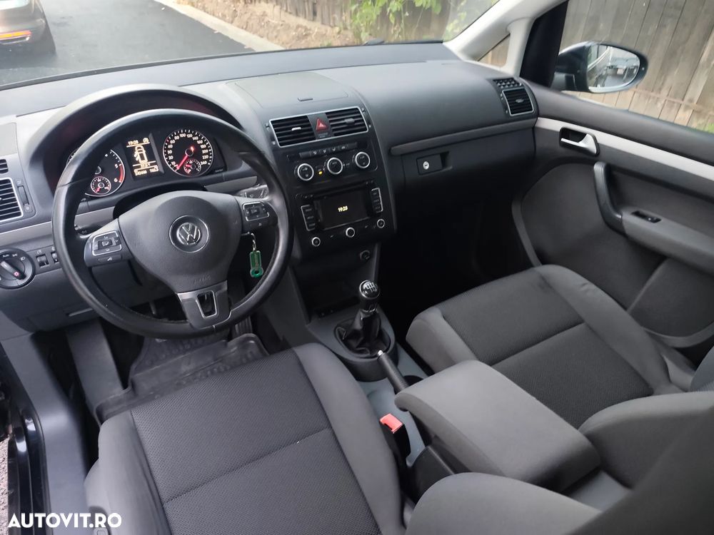 Volkswagen Touran 1.6 TDI DPF Comfortline - 6