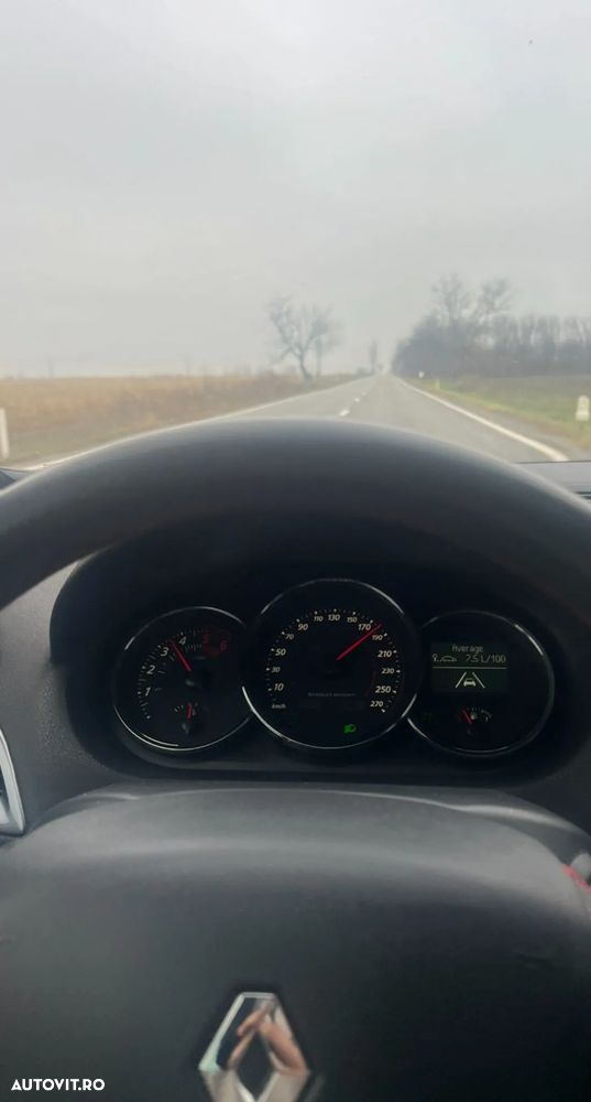 Renault Megane Grandtour dCi 165 FAP GT - 2