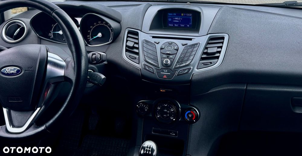 Ford Fiesta 1.0 Ambiente - 2