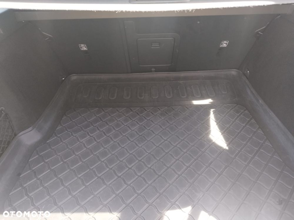 Volvo V60 B4 D Geartronic Momentum - 17