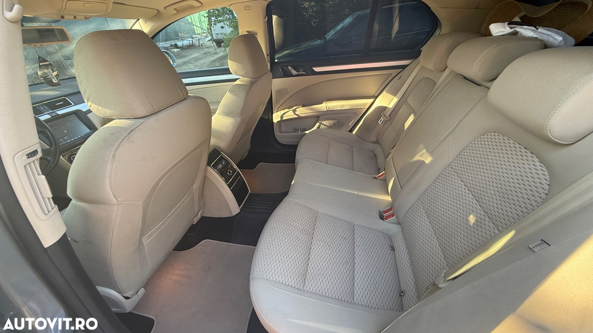 Skoda Superb Combi 2.0 TDI Elegance 4x4 - 5