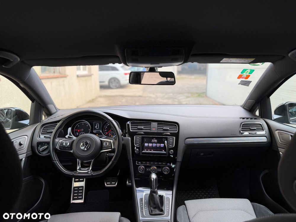 Volkswagen Golf 2.0 TDI (BlueMotion Technology) DSG Highline - 29