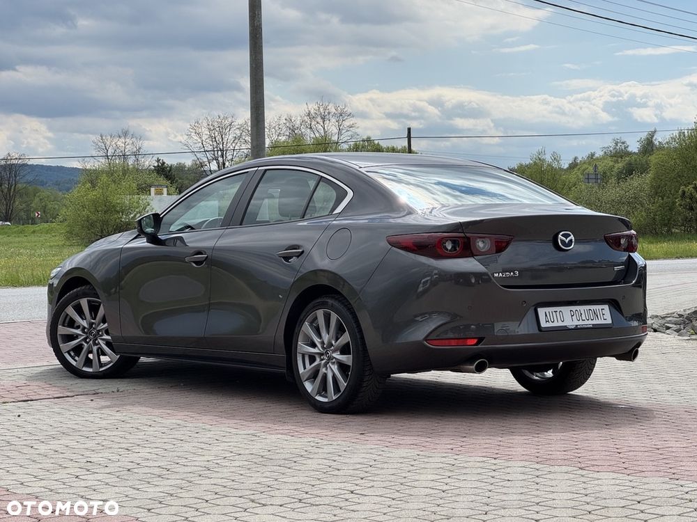 Mazda 3 - 4