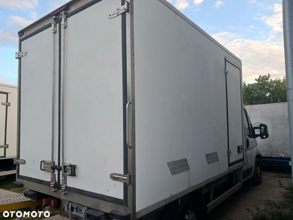 Iveco Daily 35C15 3.0 150 KM 2016r SALON 405x205x195 Izoterma chłodnia Mroźnia Agregat - 6