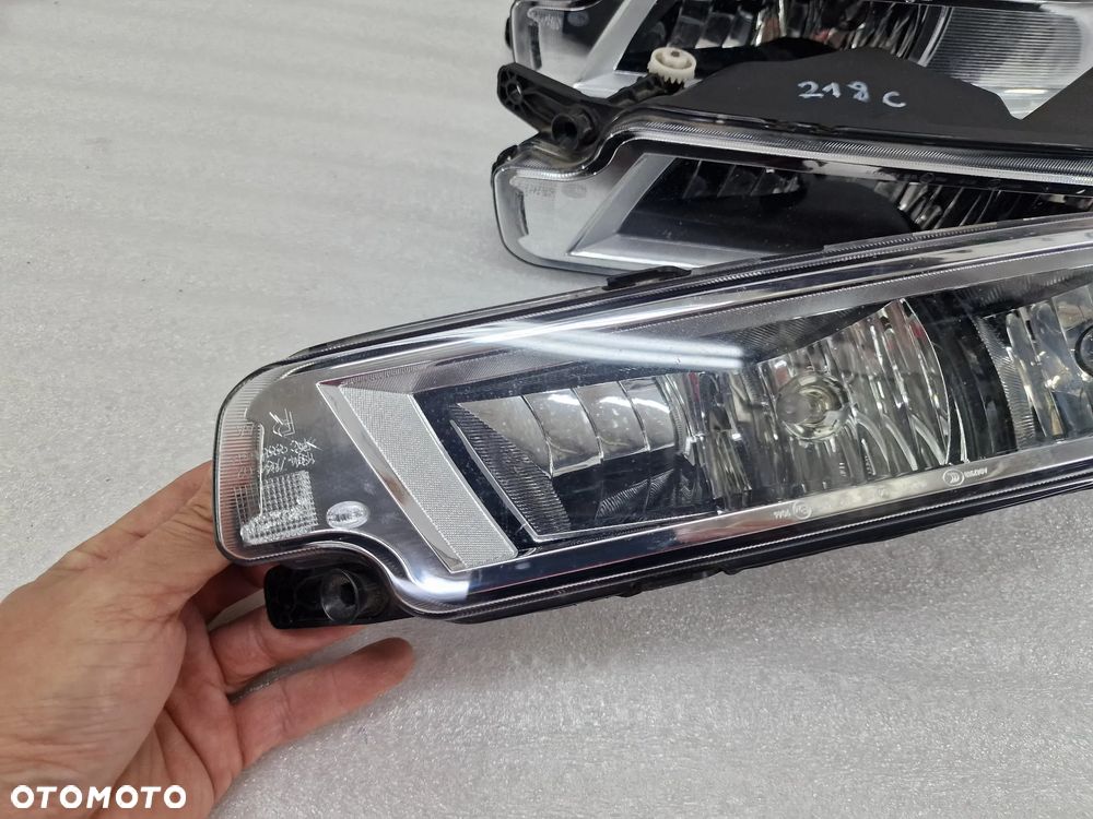 VW PASSAT B8 3G0 14- LEWY HALOGEN , NR 3G0941661E / 3G0941661L , NR AUKCJI H218 - 9