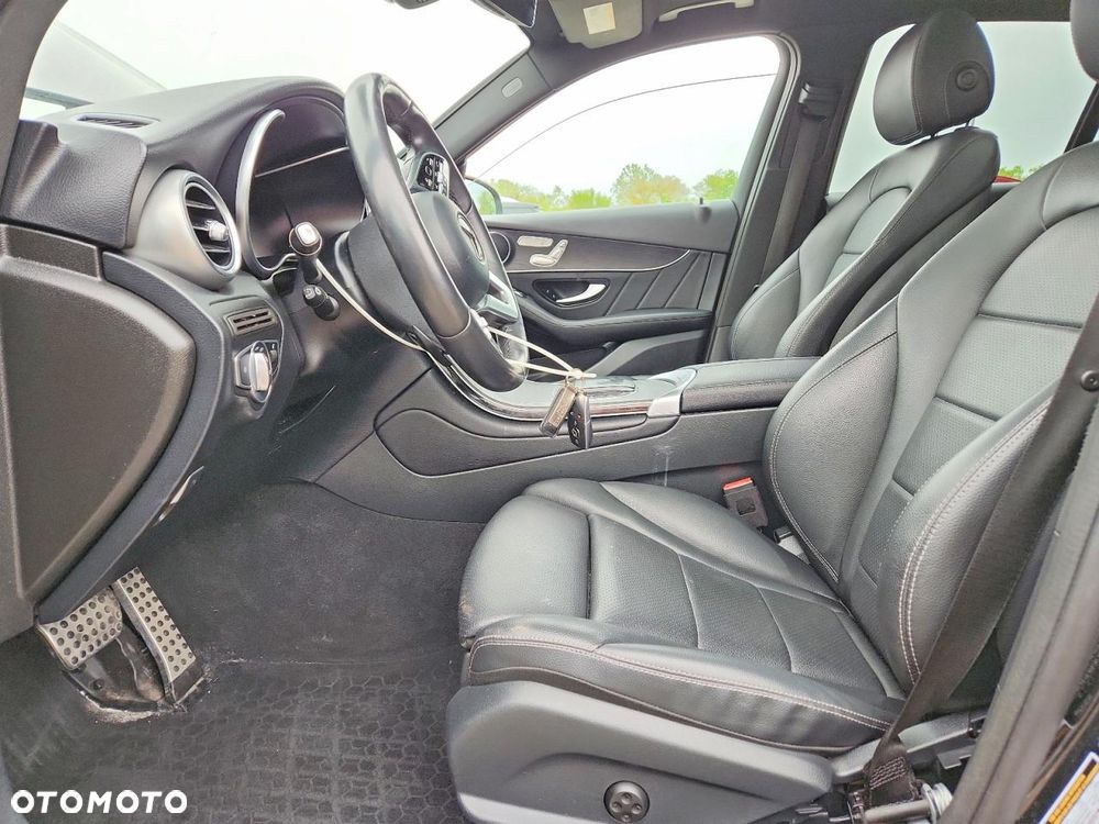 Mercedes-Benz GLC 300 4-Matic - 7