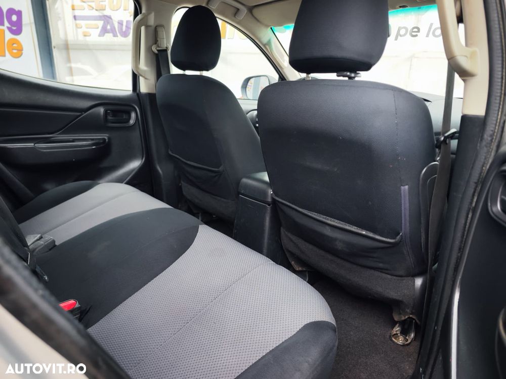 Mitsubishi L200 Double Cab 2.2 DI-D M/T Instyle - 16