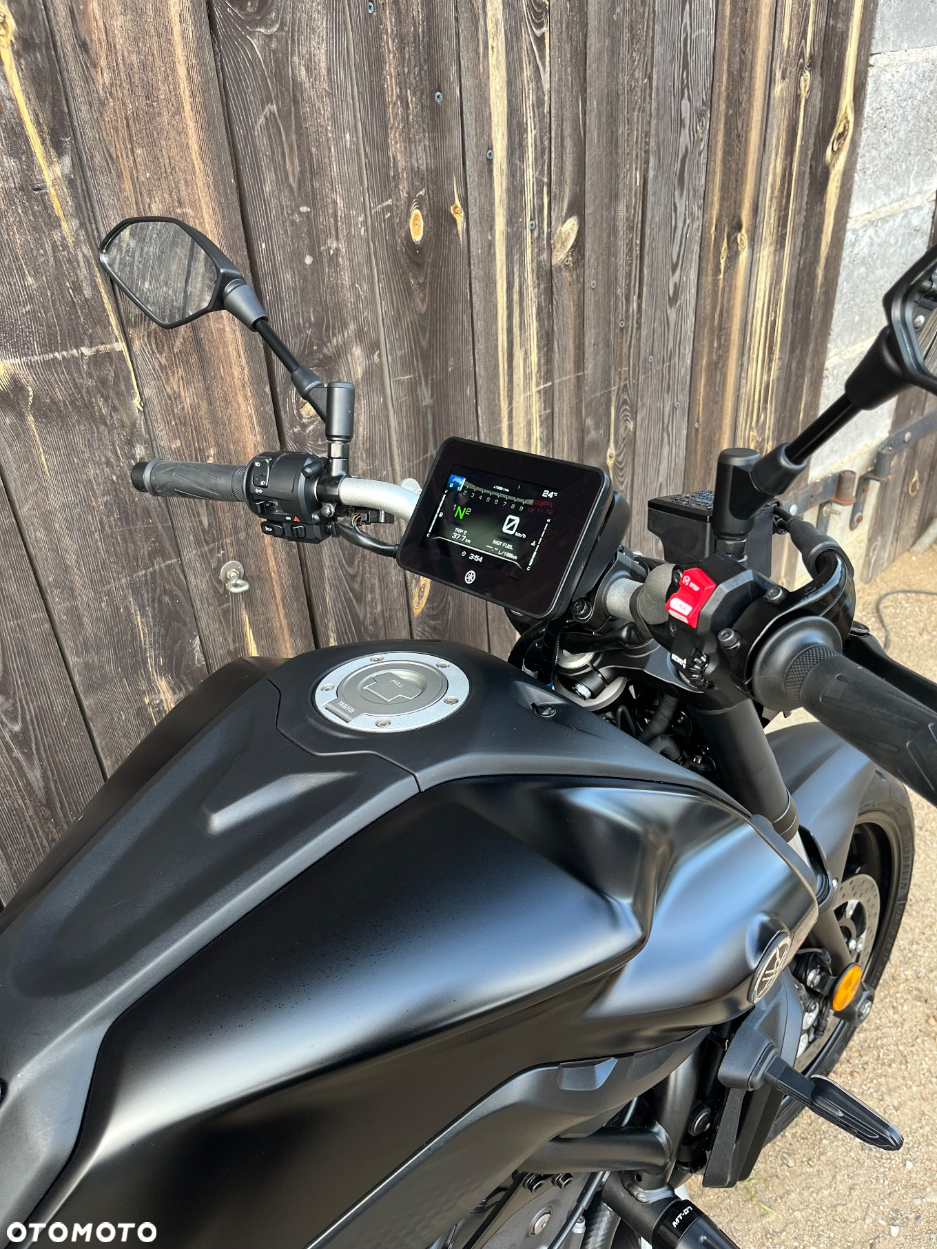 Yamaha MT - 3