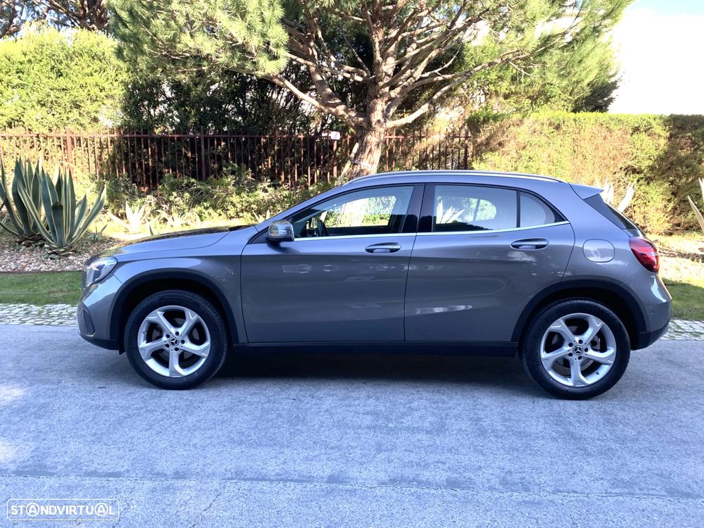 Mercedes-Benz GLA 180 d Urban - 22