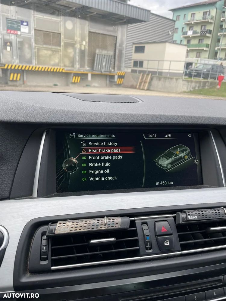 BMW Seria 5 520d xDrive AT - 20
