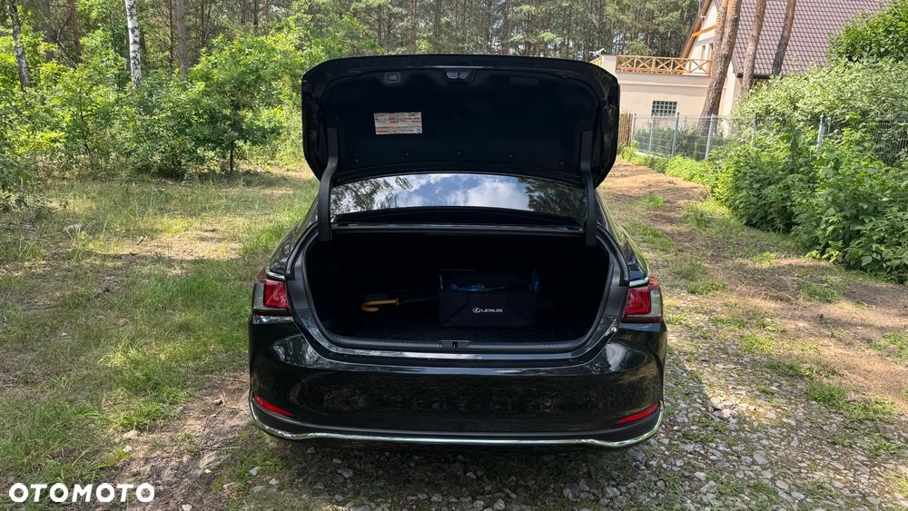 Lexus ES 300h Prestige - 10