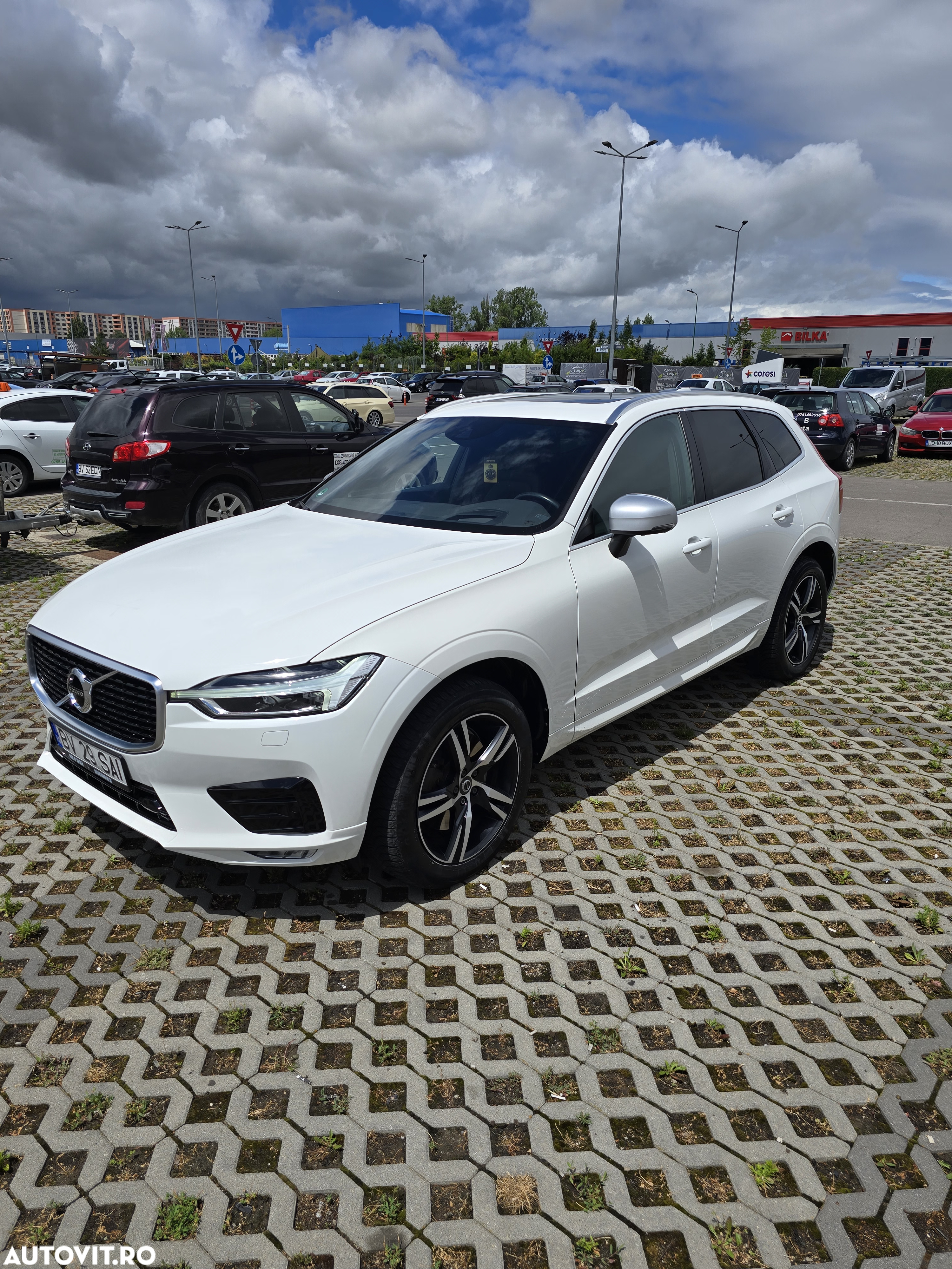 Volvo XC 60 D4 R-Design - 2