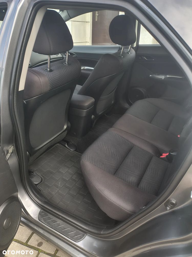 Honda Civic 1.4 i-VTEC Comfort - 10