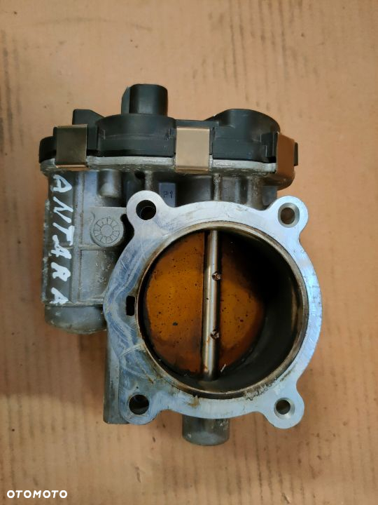 Przepustnica Opel Antara  3,2b