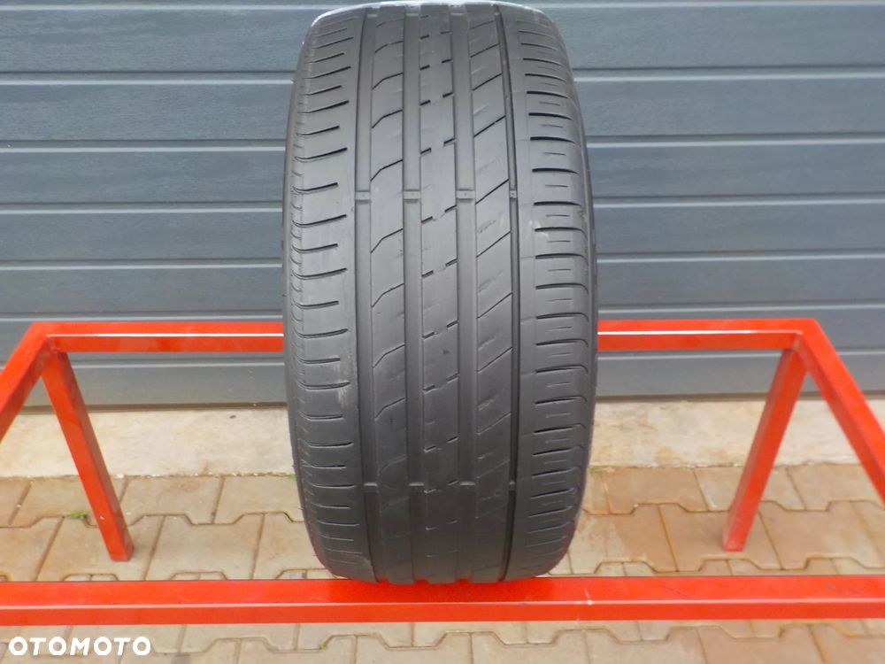 245/40 R17 OPONA POJEDYNKA NEXEN NFERA SU1 DOT17 - 1