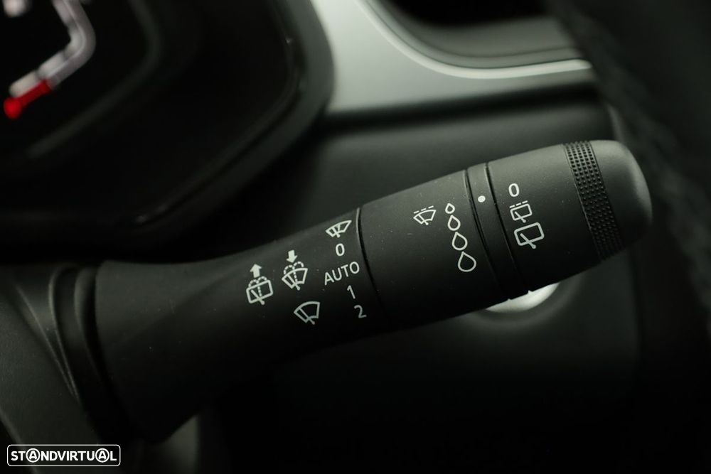 Renault Captur 1.0 TCe Techno Bi-Fuel - 18