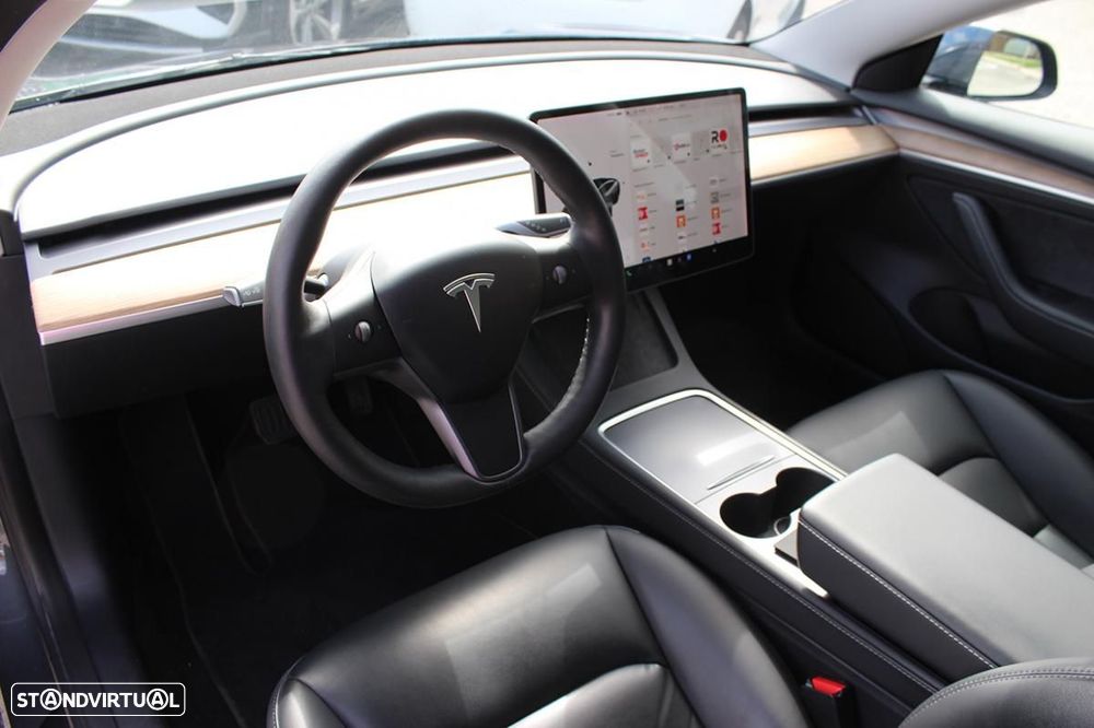 Tesla Model 3 Standard Range Plus RWD - 19