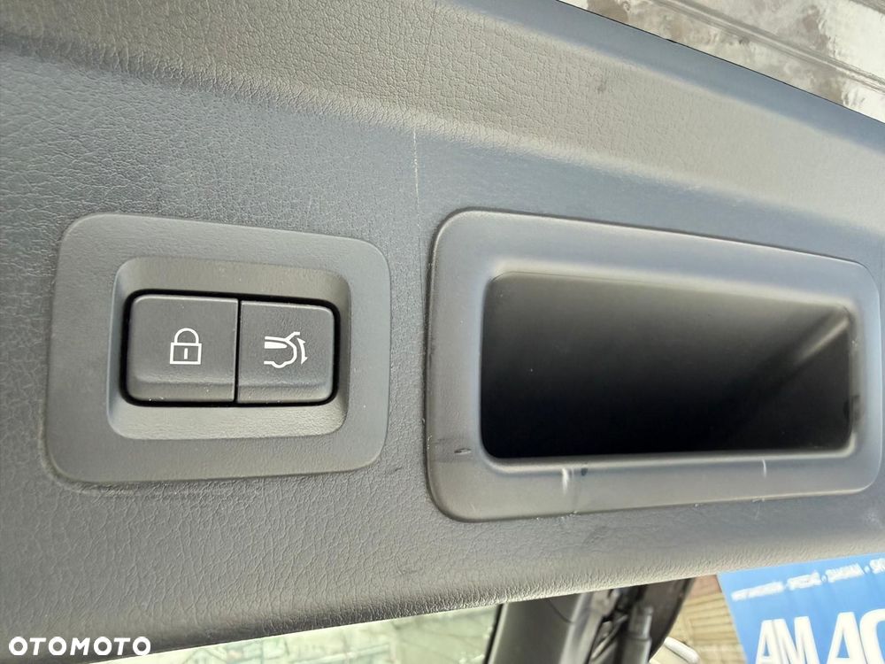 Mazda CX-30 - 32