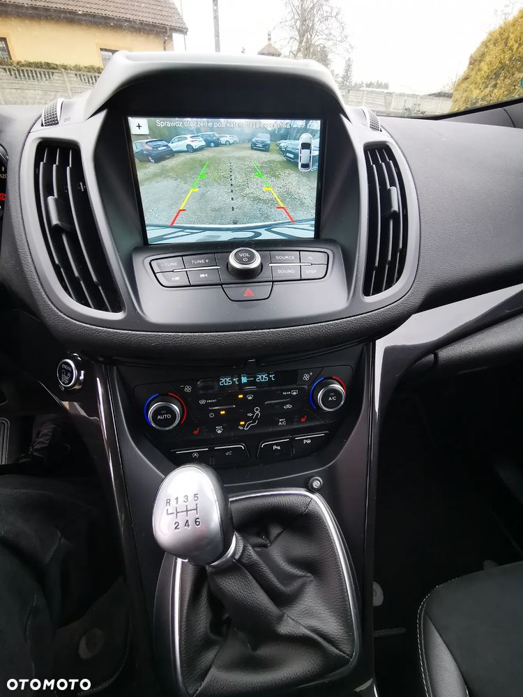 Ford Kuga 2.0 TDCi 4x4 ST-Line - 10