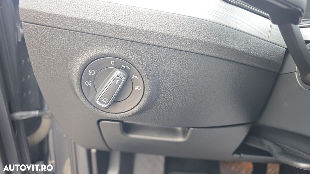 SKODA Superb 2022 — imagine 25