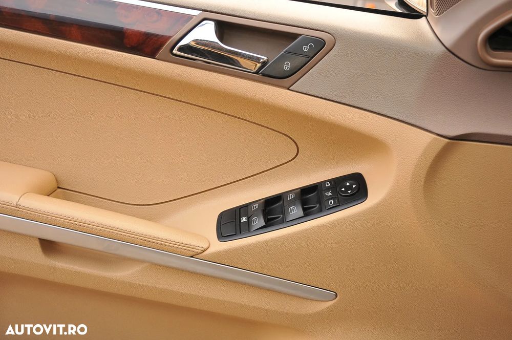 Mercedes-Benz ML - 17