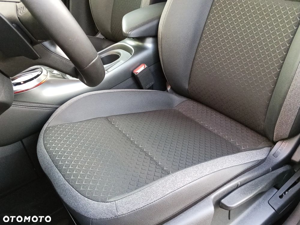 Nissan Juke 1.0 DIG-T N-Connecta DCT - 10