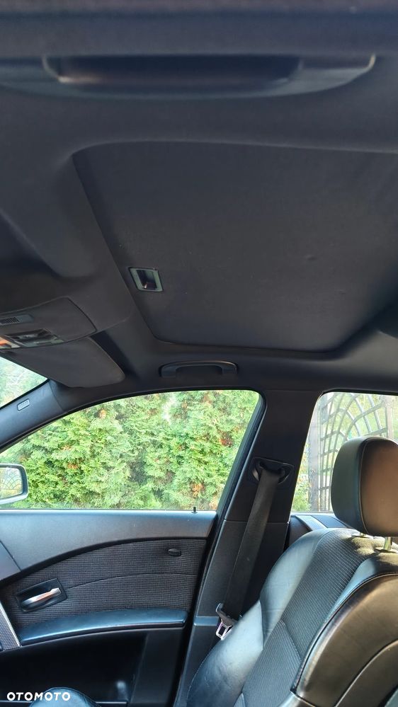 BMW Seria 5 525i - 14