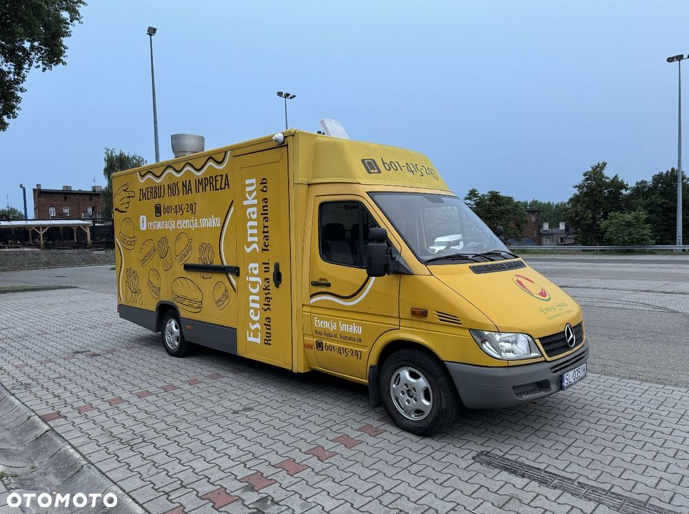 Mercedes-Benz Sprinter - 5