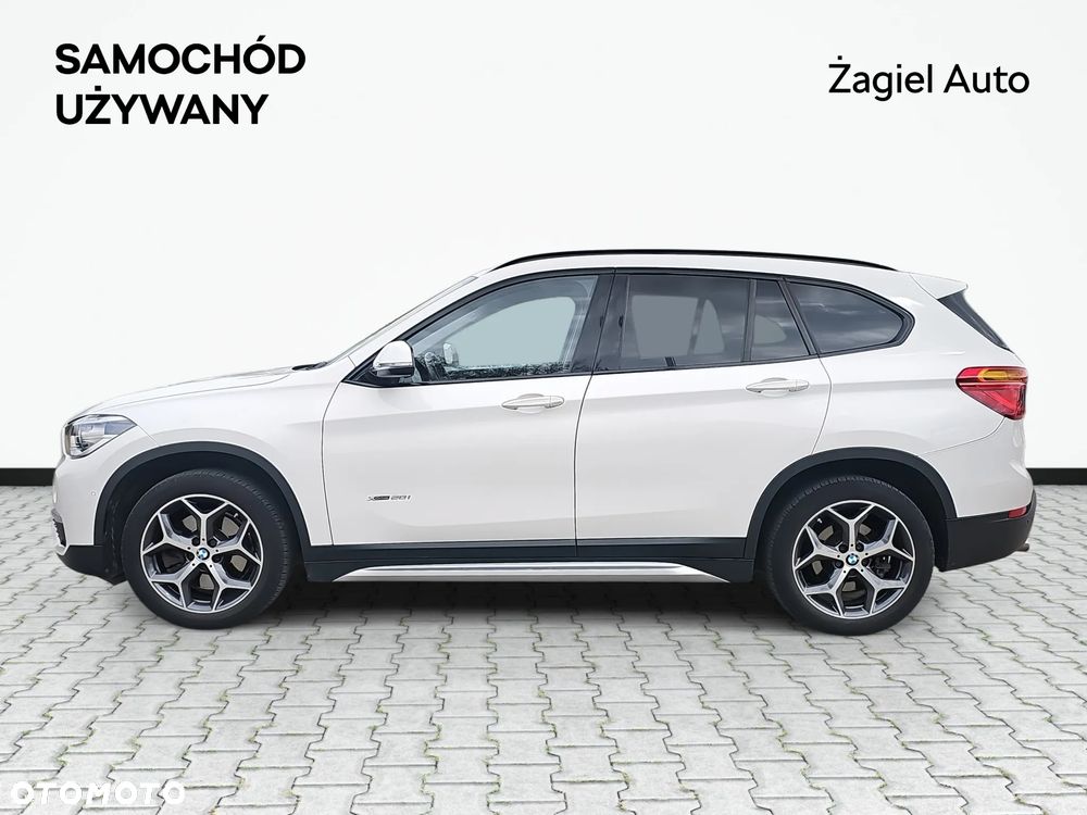 BMW X1 xDrive20i xLine - 2