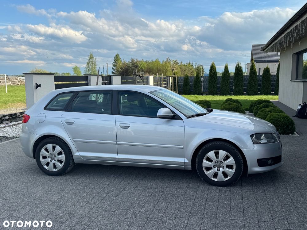 Audi A3 Sportback 1.6 Ambition - 10