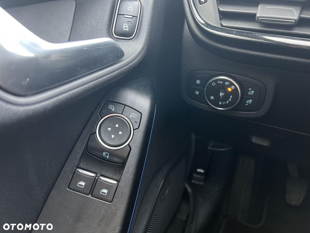 Ford Fiesta 1.1 SYNC Edition - 24