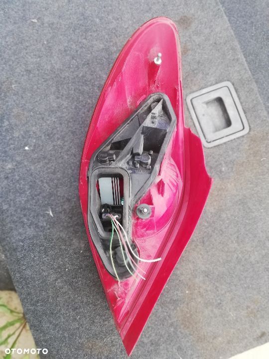 PEUGEOT 207 LAMPA TYŁ PRAWA EUROPA - 2