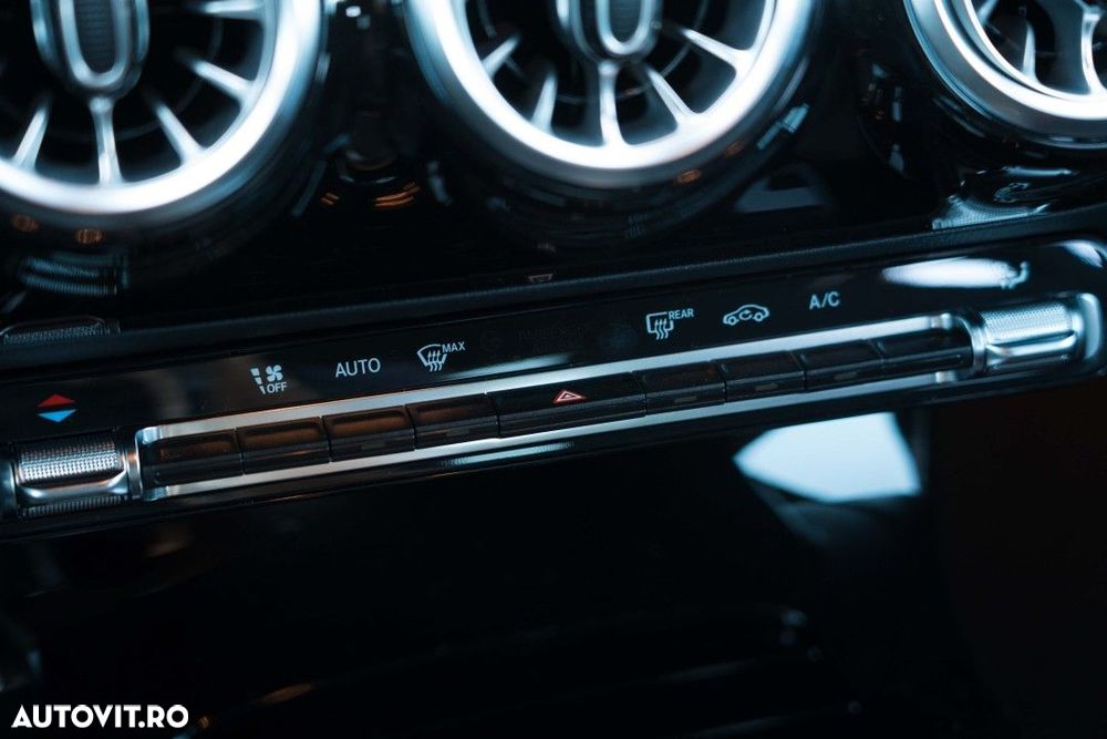 Mercedes-Benz A 220 - 18