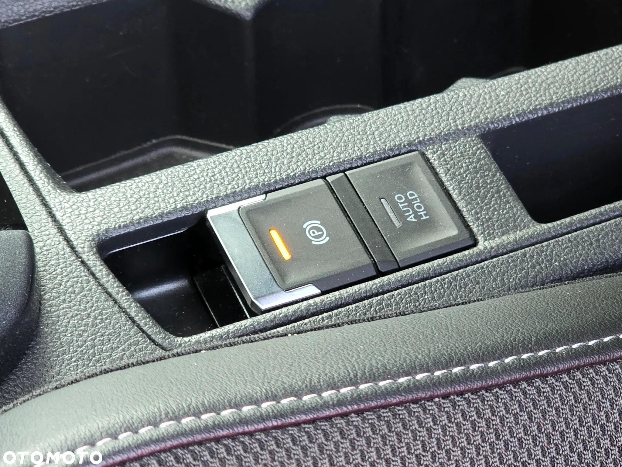Volkswagen T-Roc 1.5 TSI Style DSG - 19